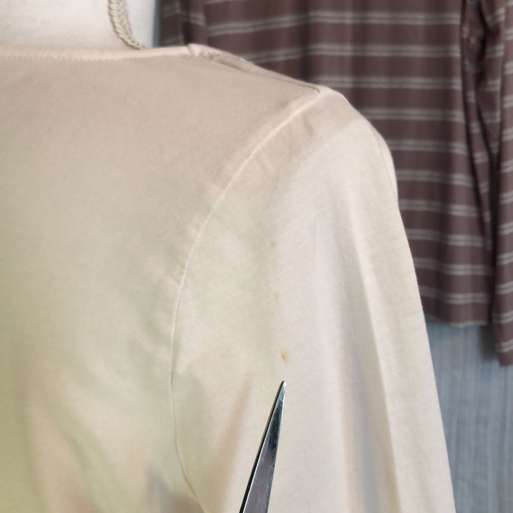 ANN TAYLOR & LOFT mauve cream striped NWT & cream w/beads neck lot 2 casual tops - Picture 11 of 15